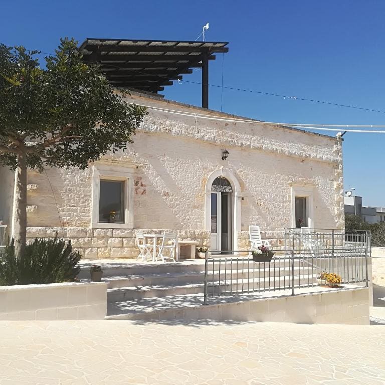 Trulli Manuela 2 - Main view