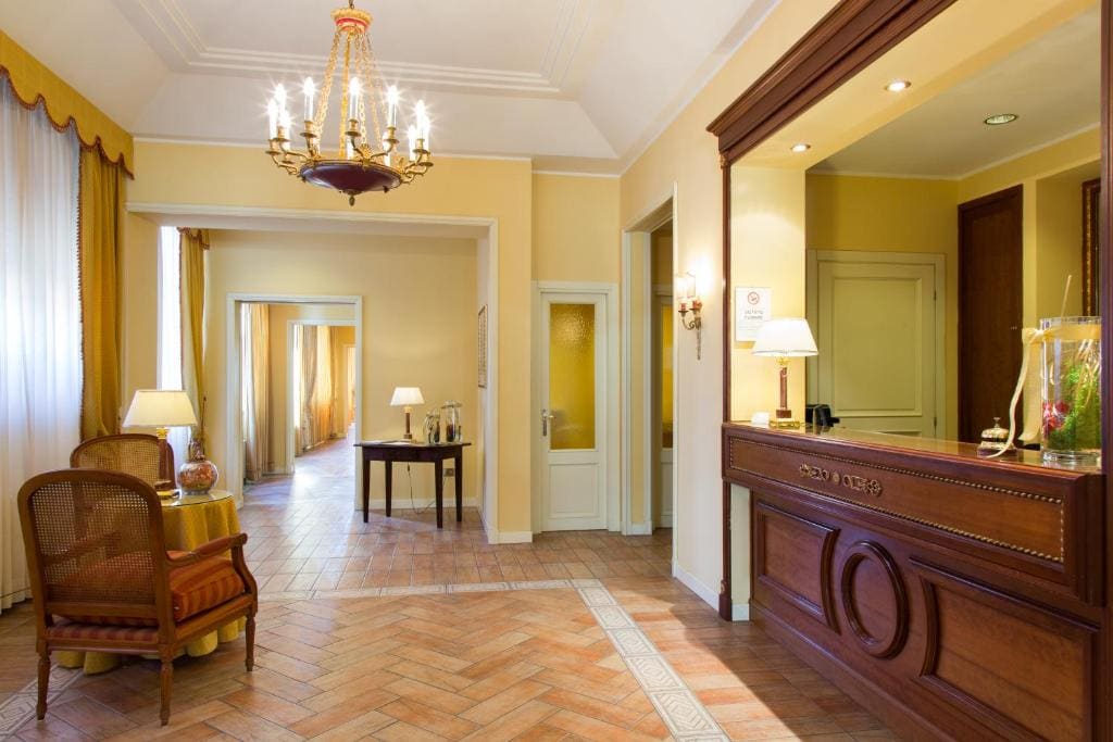 Hotel Tuder - View 4