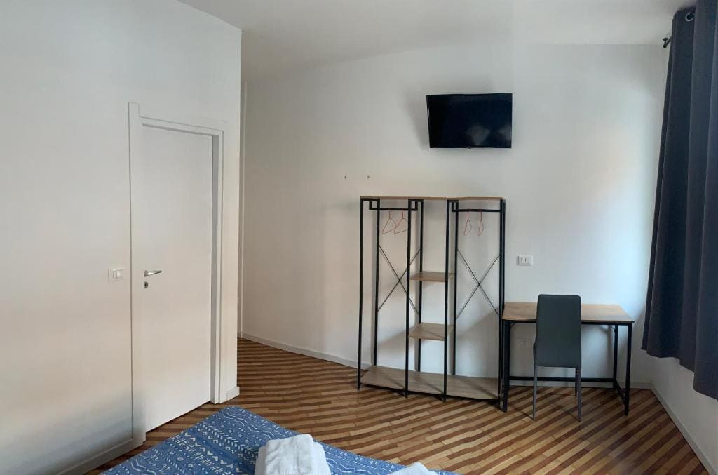ugo bassi rooms - View 4