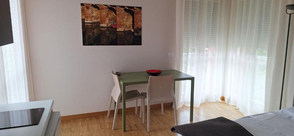 Vialeromadodici Rooms & Apartments - View 4