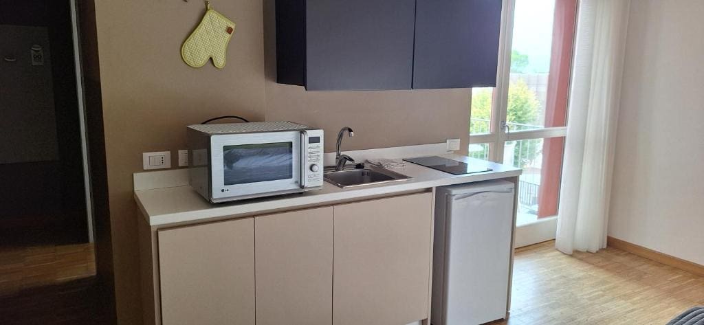 Vialeromadodici Rooms & Apartments - View 5