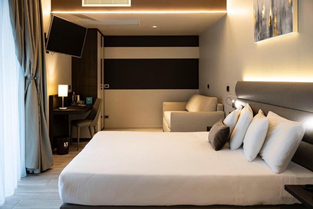 Vision Hotel - Main view