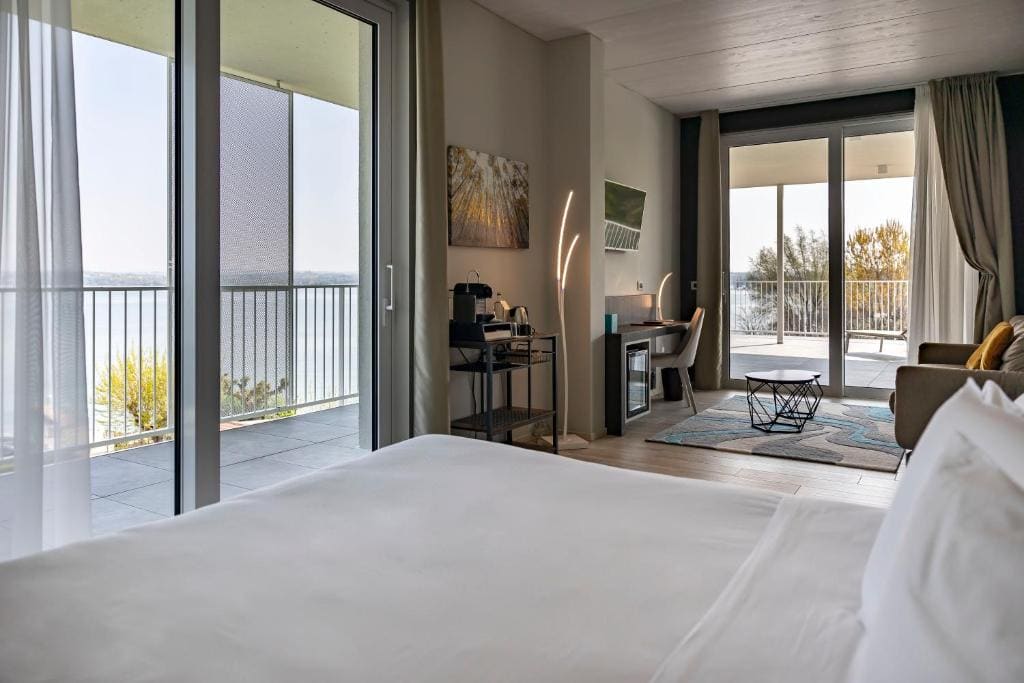 Vision Hotel - View 6