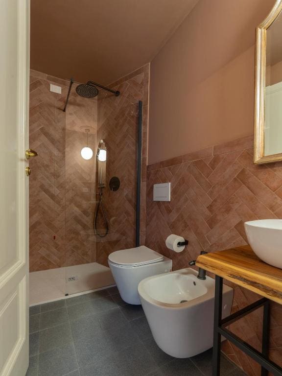 YOUnique Boutique Rooms - View 3