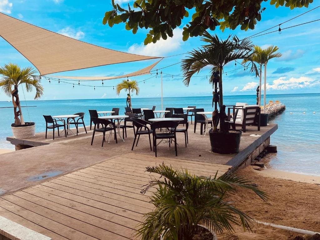 Sand and Tan Beach Hotel - View 3