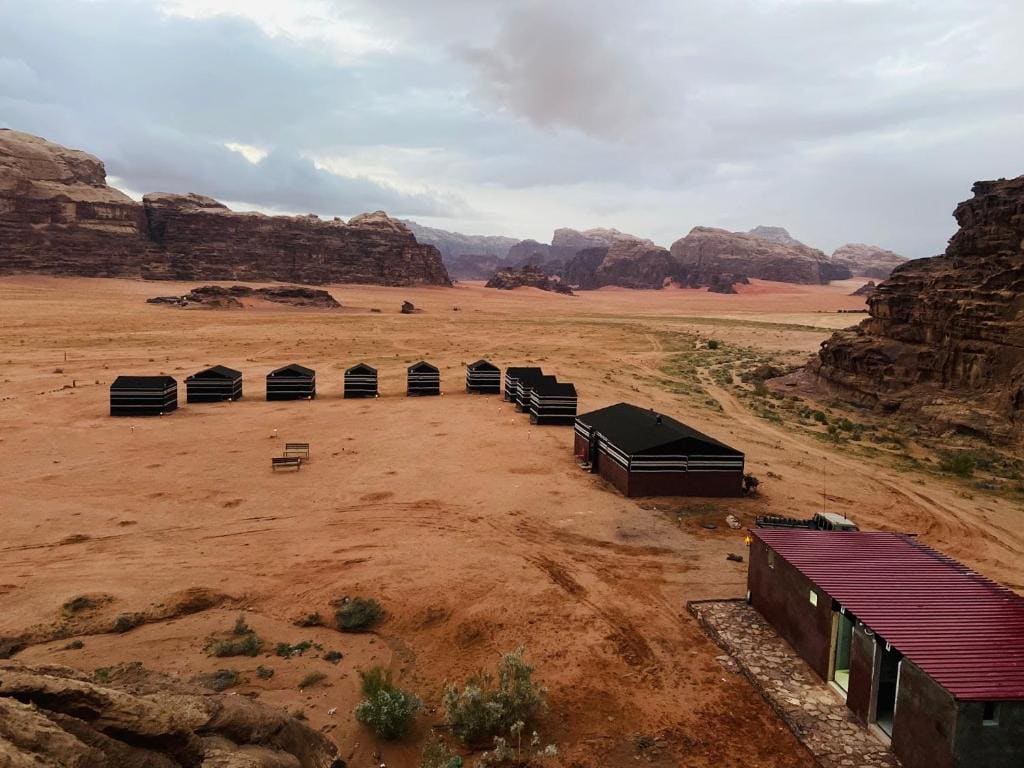 Wadi Rum Bedouin Heart - Main view
