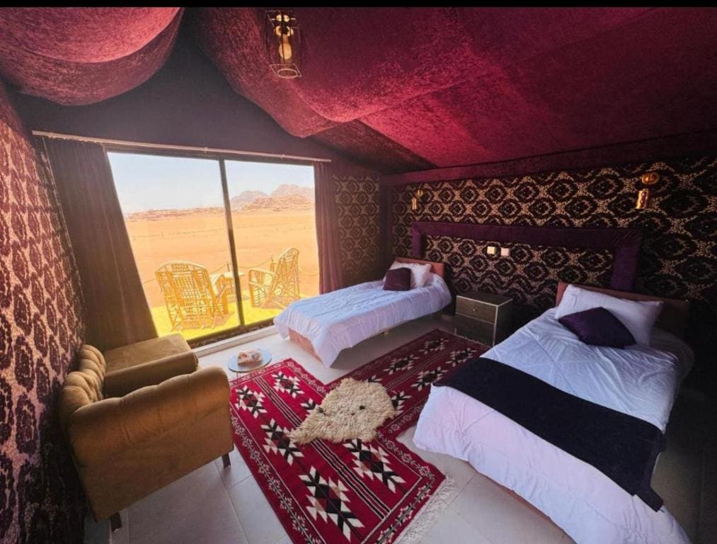 Wadi Rum Bubble Dream - View 2