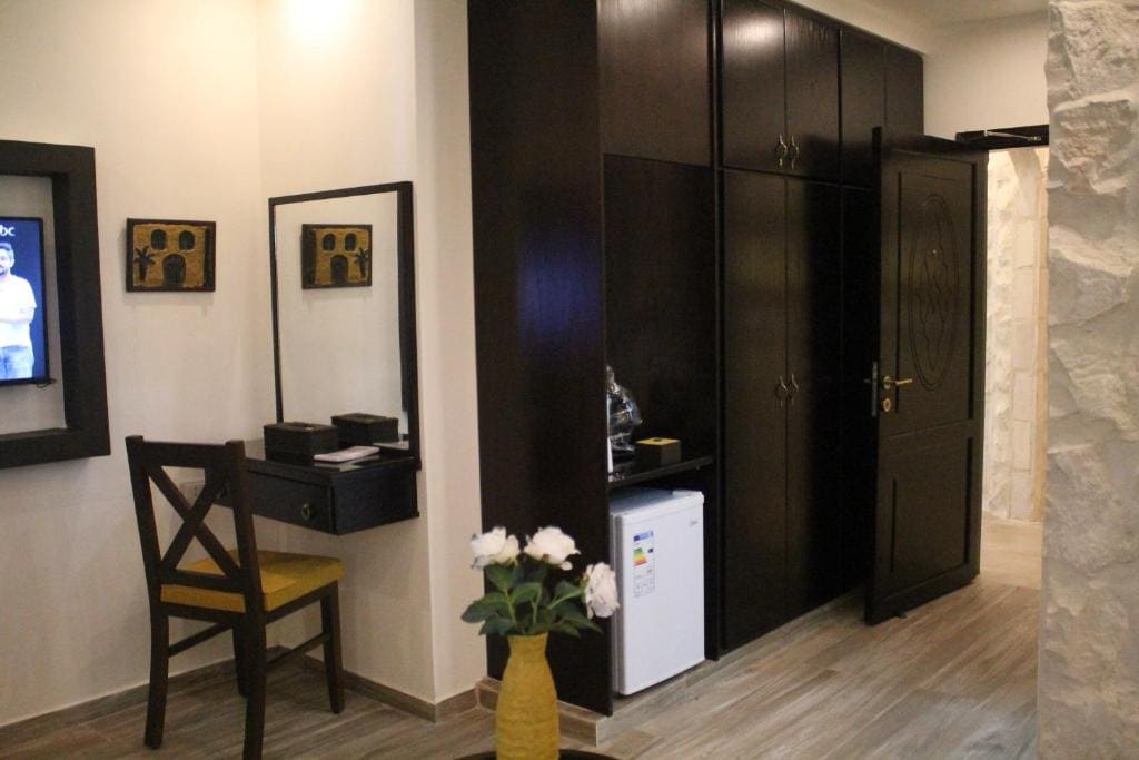 Mount Nebo Hotel & Restaurant Madaba City Center - View 4