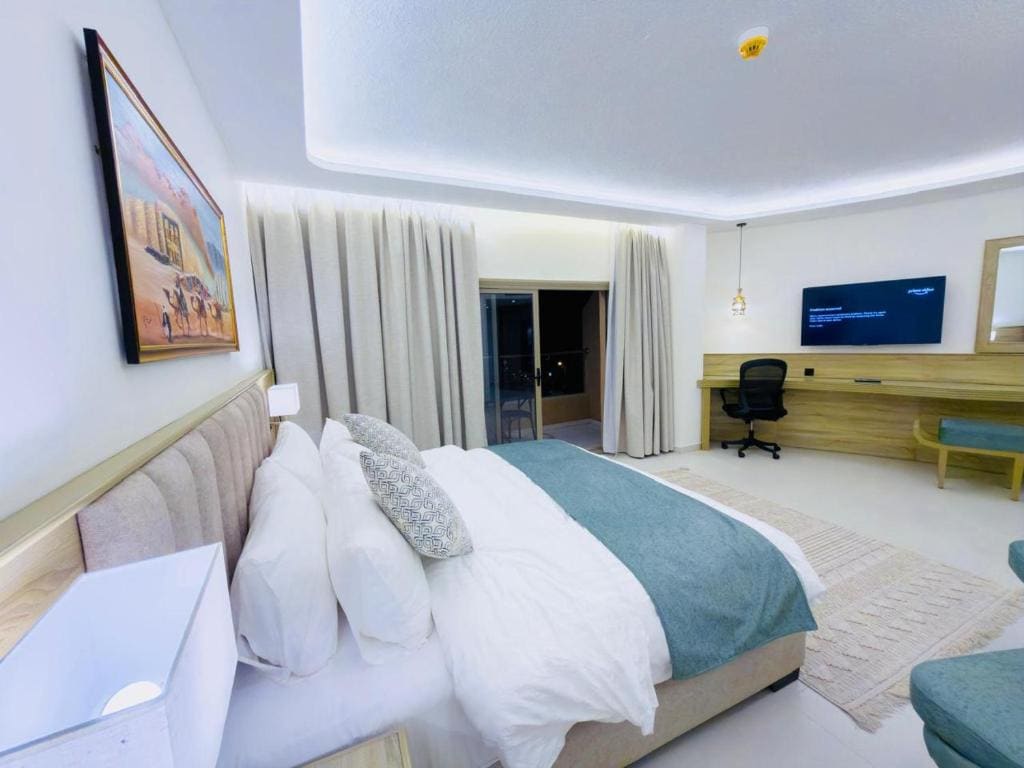 Petra Legacy Luxury - View 3