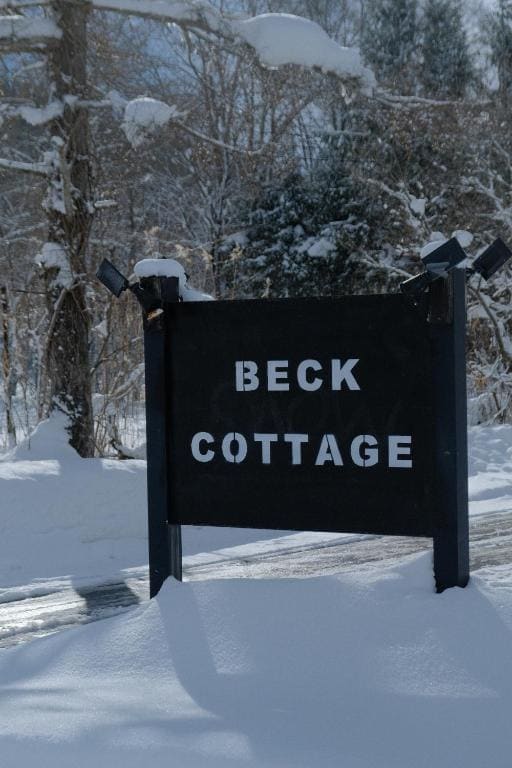 BECK COTTAGE - View 6