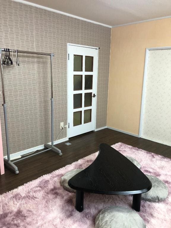 Cozy Penguin House Bibai - View 7