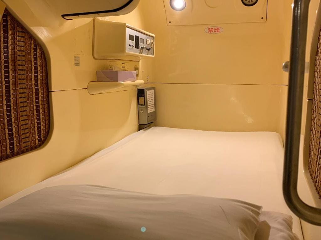 Funabashi Grand Sauna and Capsule Hotel - View 7