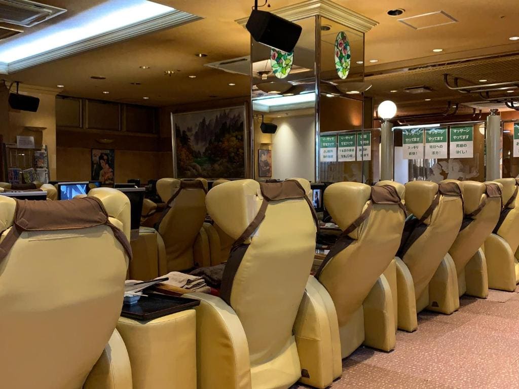 Funabashi Grand Sauna and Capsule Hotel - View 3
