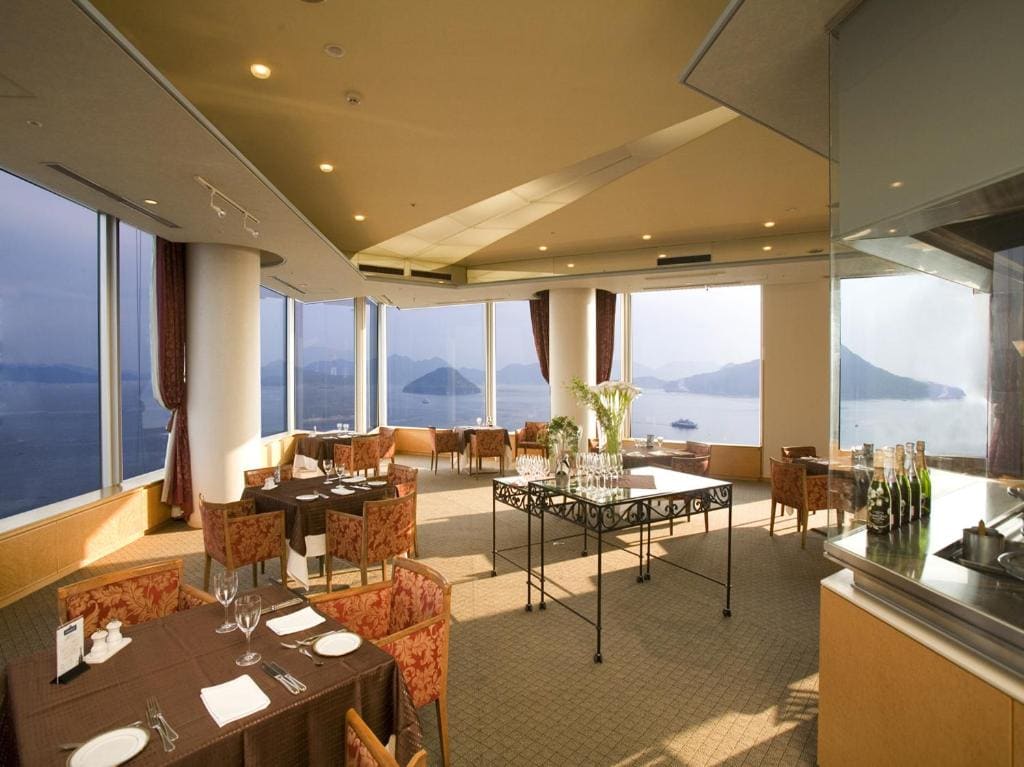 Grand Prince Hotel Hiroshima - View 3