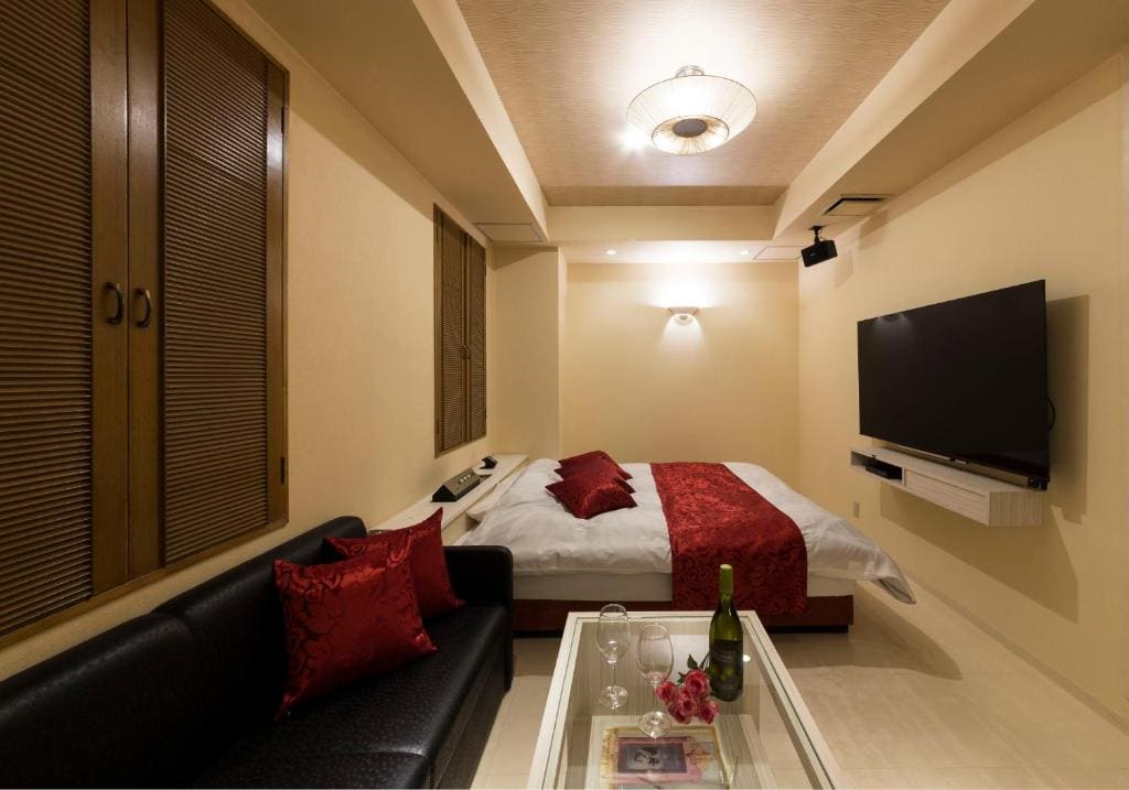 HOTEL FINE - INTO THE PREMlUM - - View 7