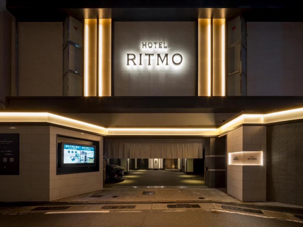 Hotel Ritmo & Gessy ラブホテル - Main view