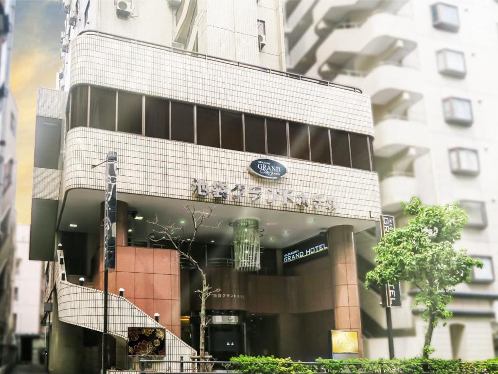 Ikebukuro Grand Hotel - Main view