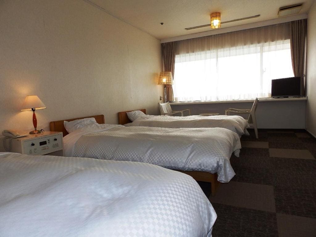 Itoen Hotel Toi - View 2