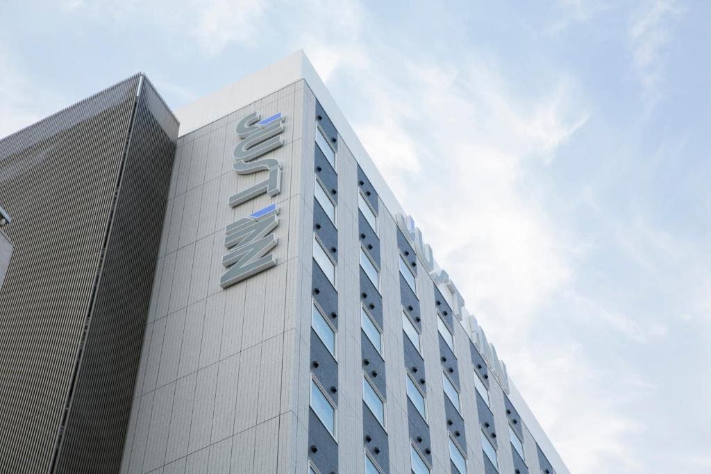 Just Inn Premium Nagoya Station - Main view