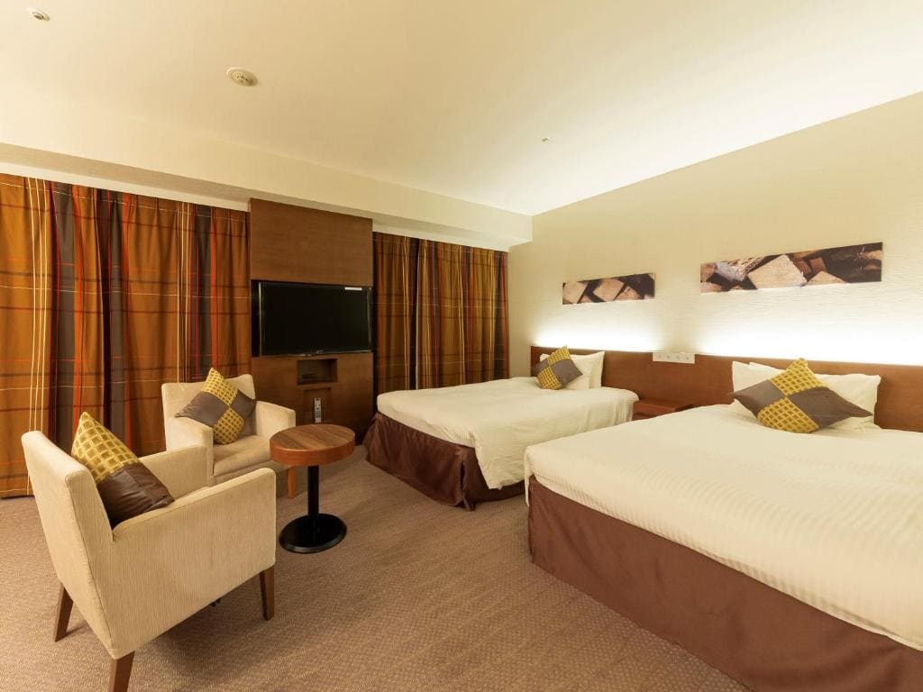 Hotel Keihan Kyobashi Grande - View 2