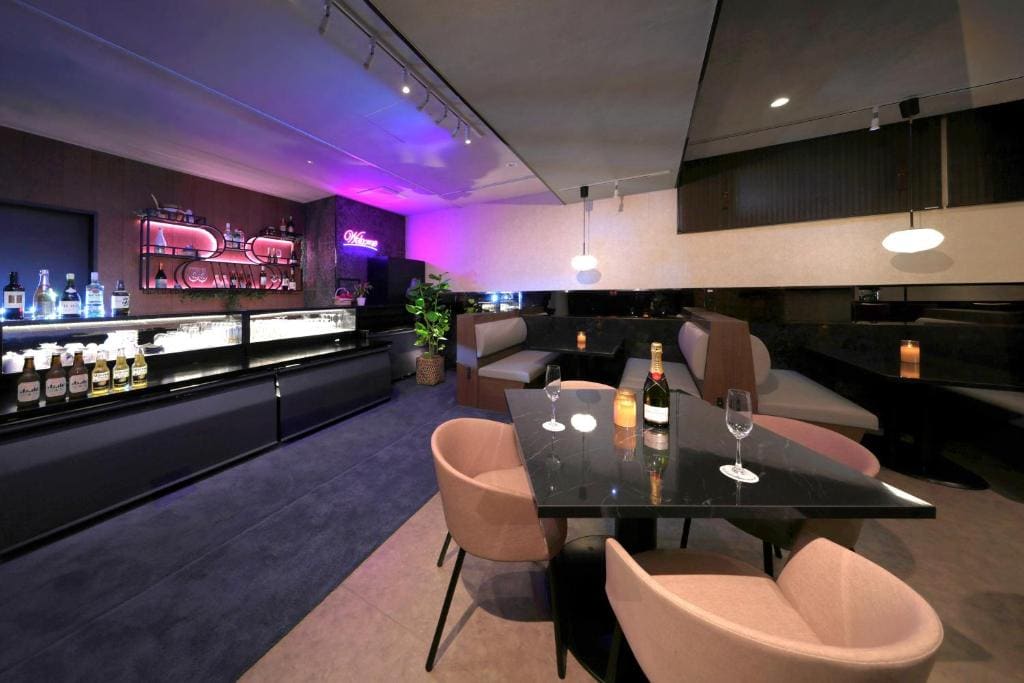 Kuromon Crystal Hotel - View 3