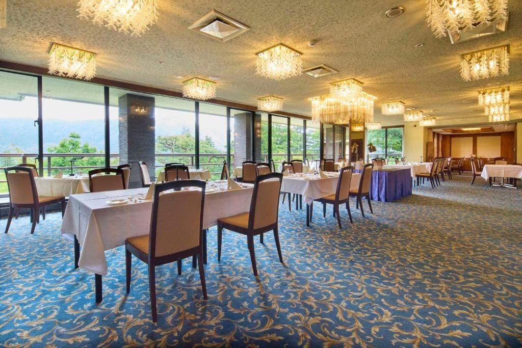 Hotel Marroad Hakone - View 3