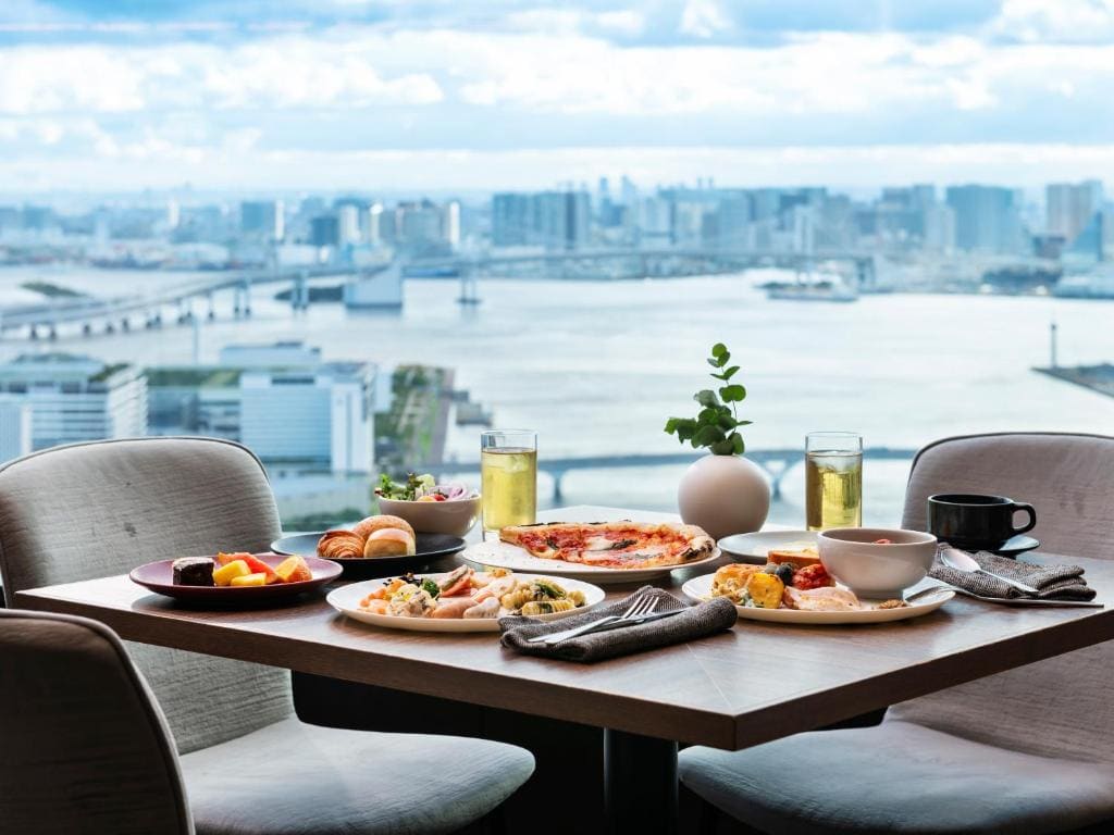Mitsui Garden Hotel Toyosu Premier - Tokyo - View 4