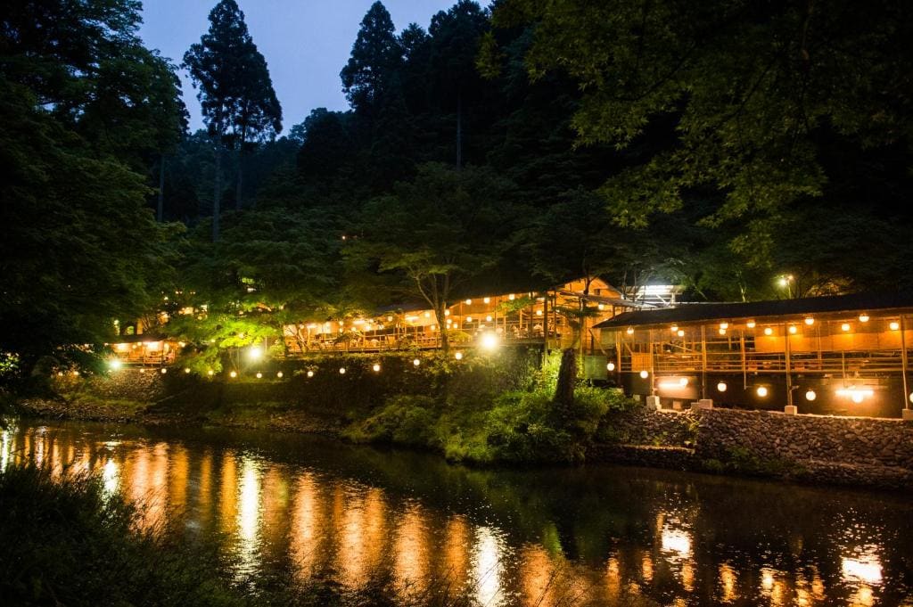 Momijiya Honkan Takaosansou - Main view