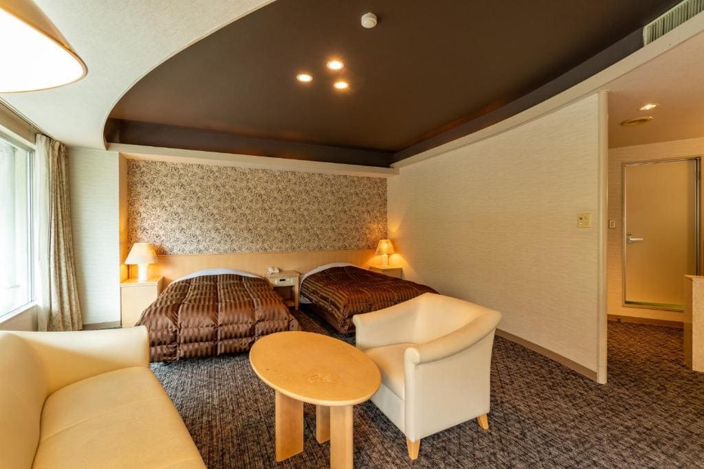 Ooedo Onsen Monogatari Higashiyama Grand Hotel - View 6