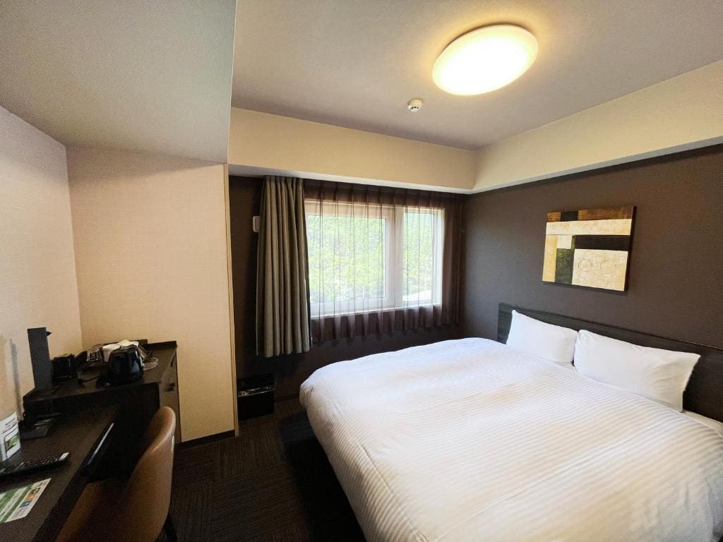 Hotel Route-Inn Higashiomi Yokaichi Ekimae - View 6