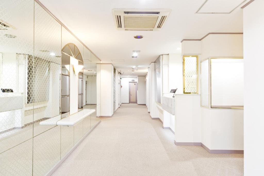 Shinjuku East Hotel - View 7
