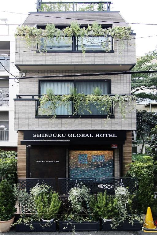 SHINJUKU GLOBAL HOTEL - Main view