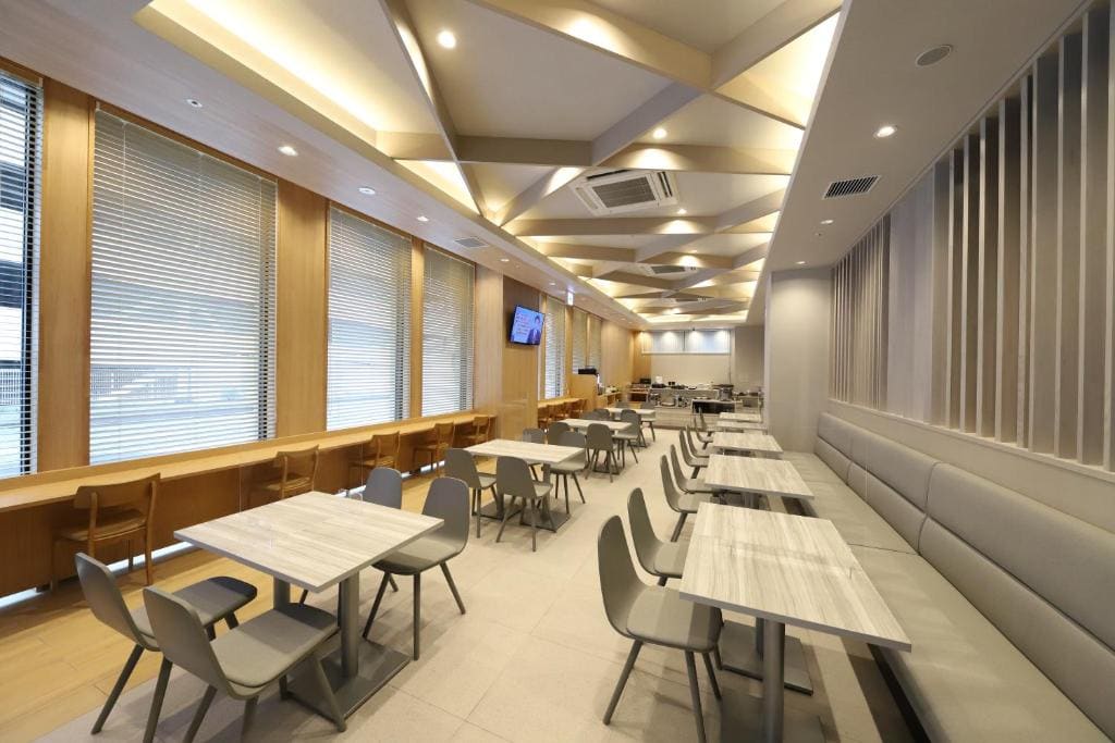 Smile Hotel Kanazawa Nishiguchi Ekimae - View 6