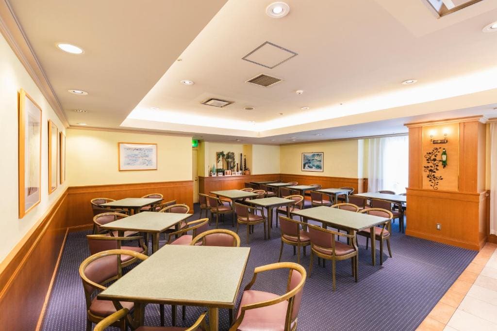 Hotel Sunroute Niigata - View 5