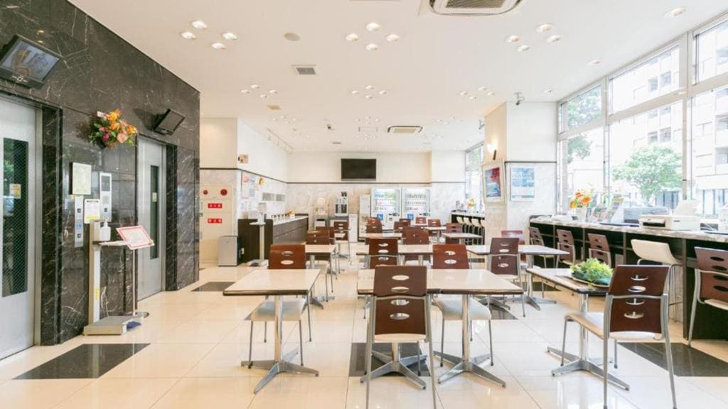 Toyoko Inn Yokohama Sakuragicho - View 6