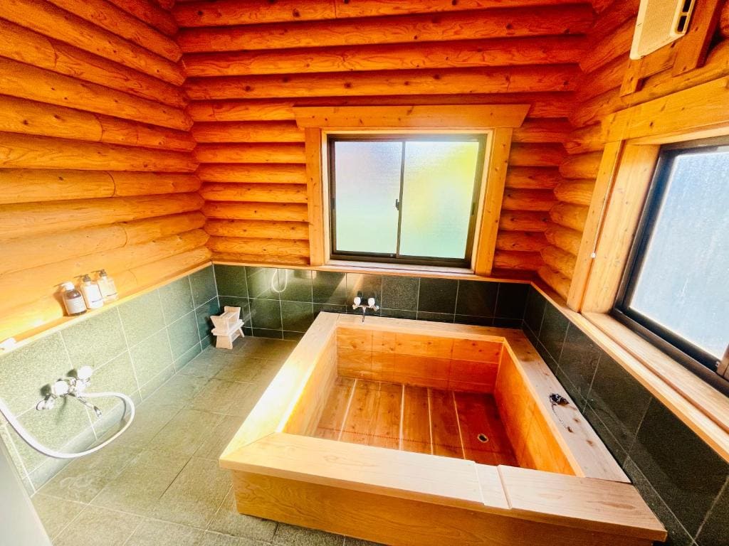 wood house - View 3