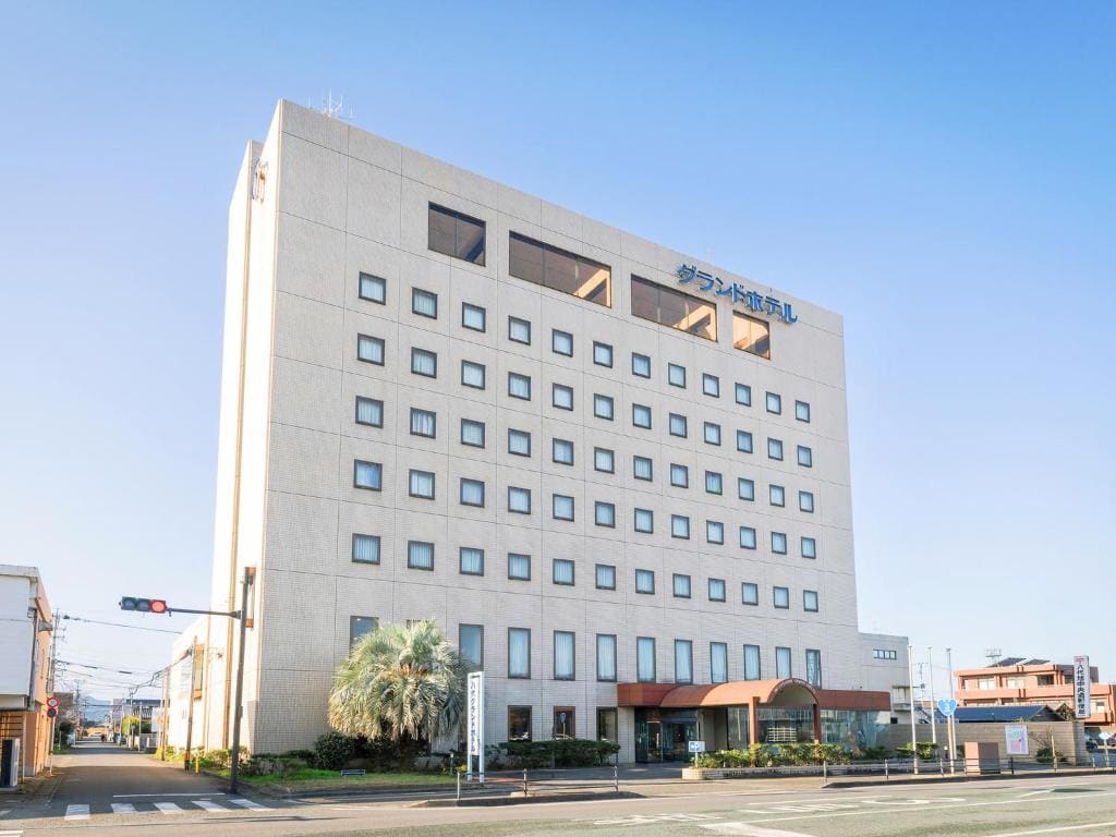 Yatsushiro Grand Hotel - Main view