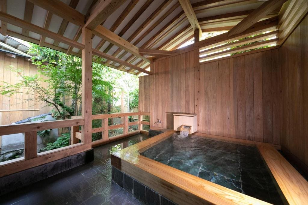 Yufuin Hoteiya - View 3