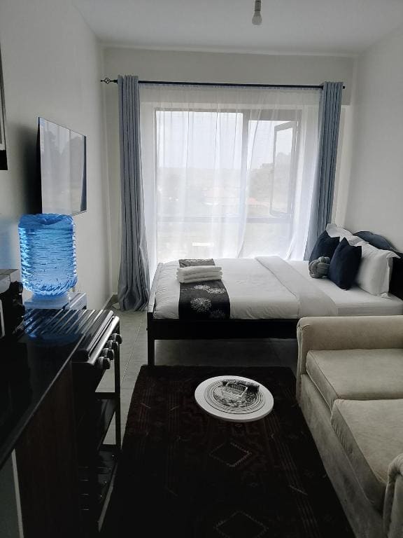 Home Away - View 4