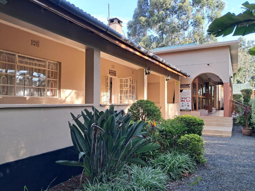 GRACEMONT Guesthouse - View 7