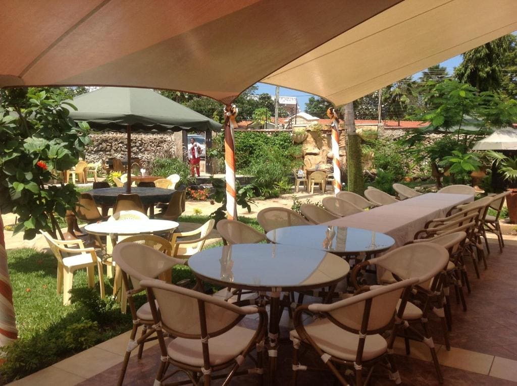 Moffat Court Boutique Hotel - View 3
