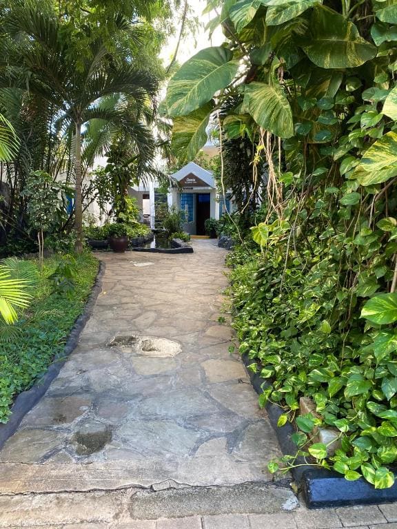 Luxurious 2-Bedroom Apartment Nyali, Mombasa - View 3