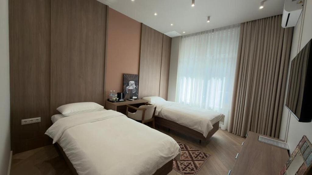 Bugu Hotel Bishkek - View 7