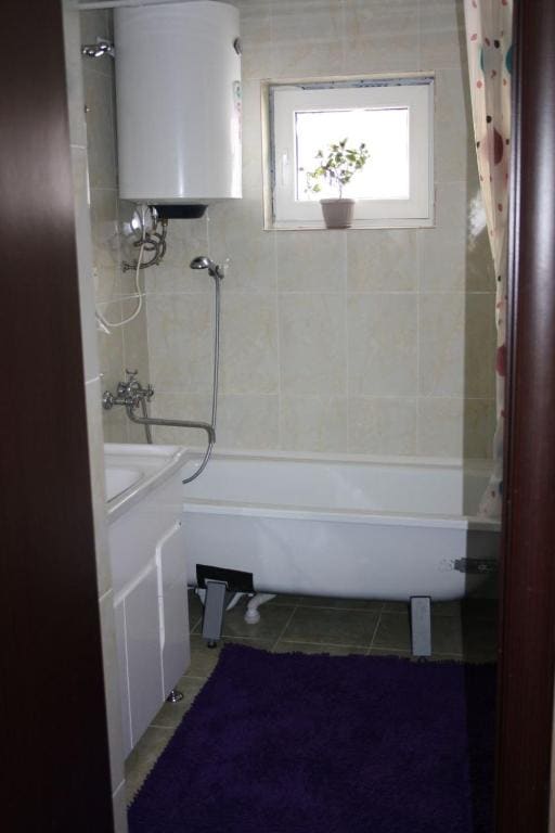 Guest House Shirin - View 3