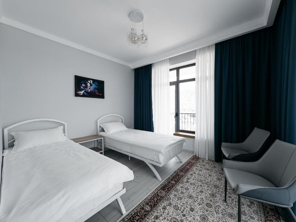 Hotel Utes - View 6
