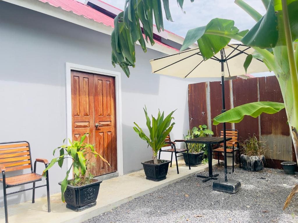 Sanctuary Homestay Battambang - View 2