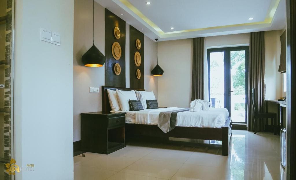 Hotel Five.S - View 2