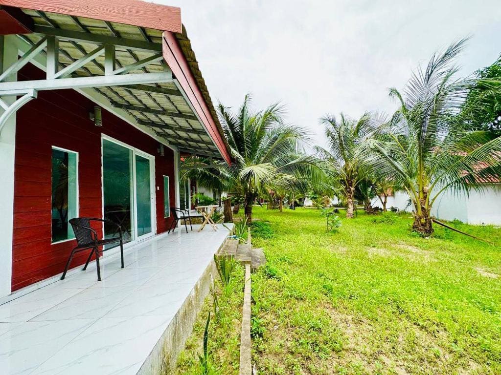 Romny cozy bay Resort - Main view