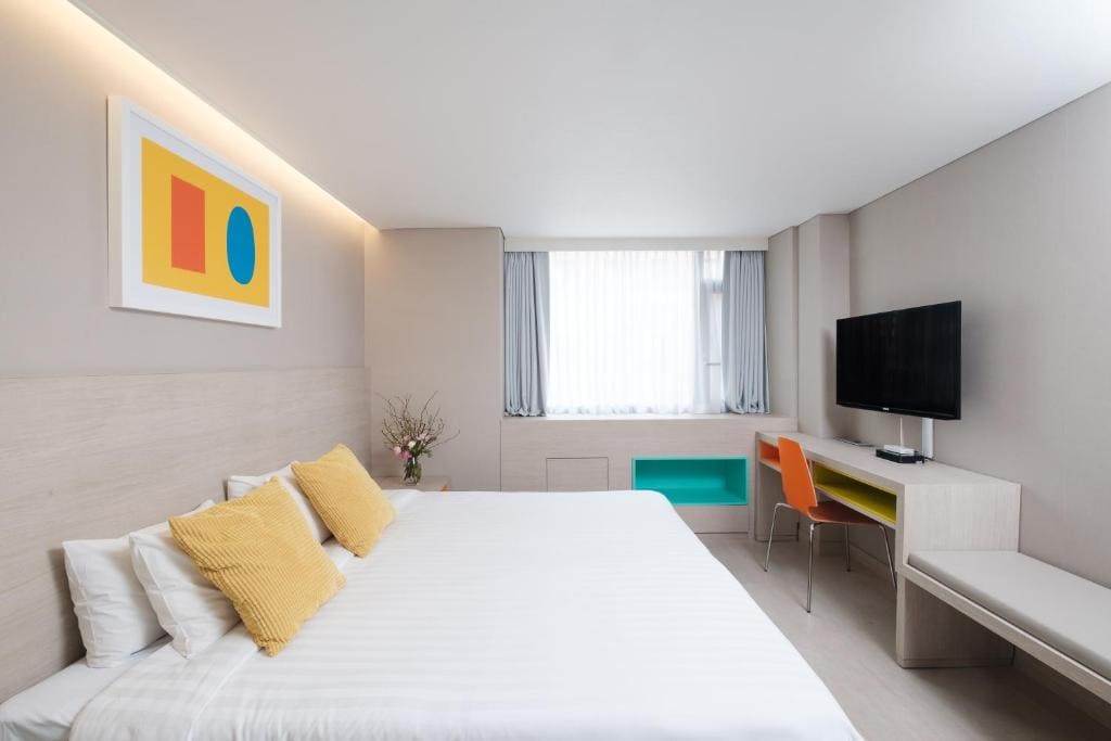New Seoul Hotel Myeongdong - View 7