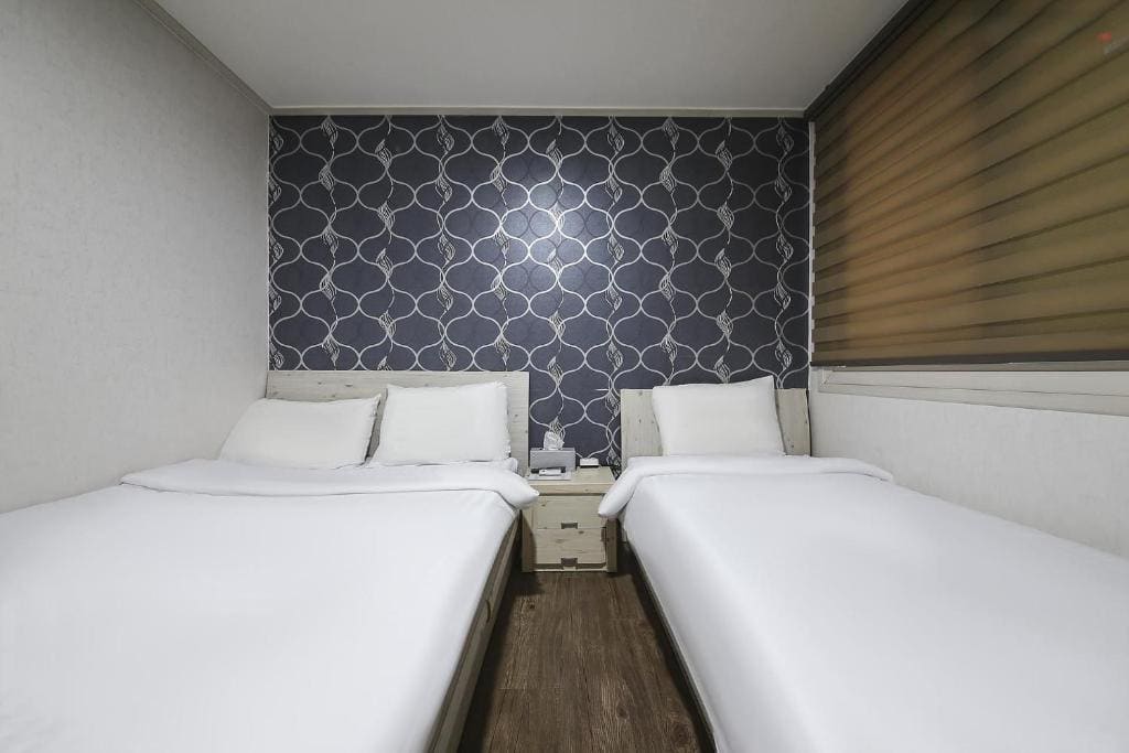 Hotel CL - View 6